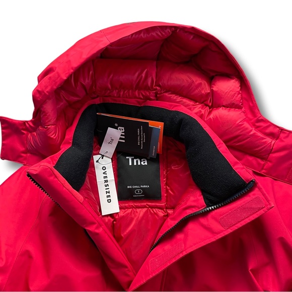 TNA Aritzia Big Chill Parka Waterproof Down Red sz 1 - Picture 5 of 7